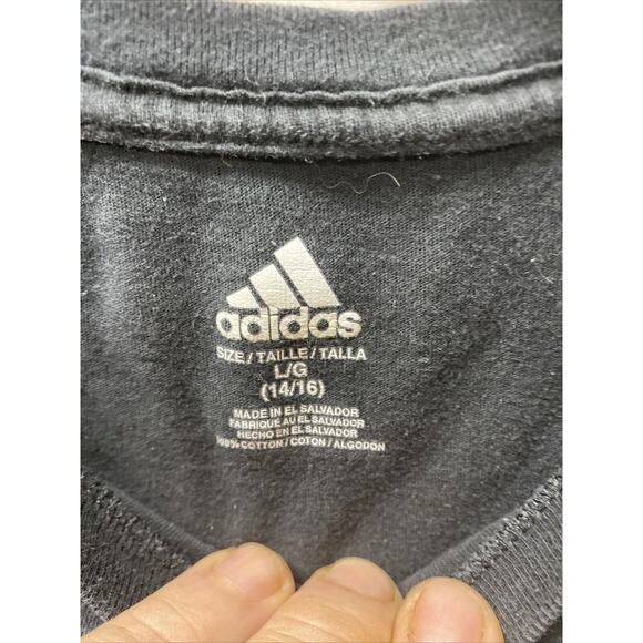 Adidas Shirt Tee Short Sleeve Teen 14-16 Large Black T-Shirt Size Logo Front - Picture 2 of 6
